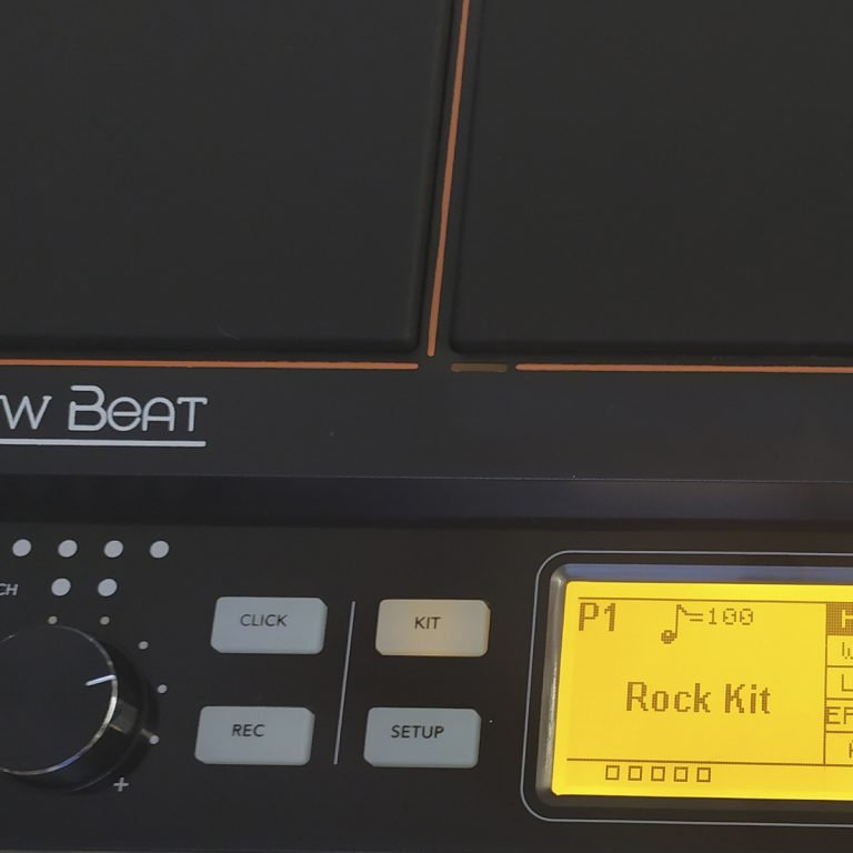 IPNEWNBMP9USB001.jpg