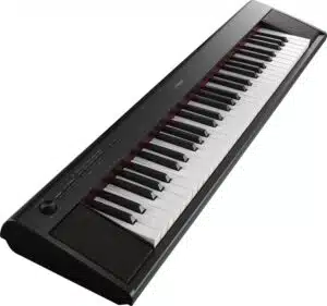 Teclado Piaggero NP-12B Yamaha