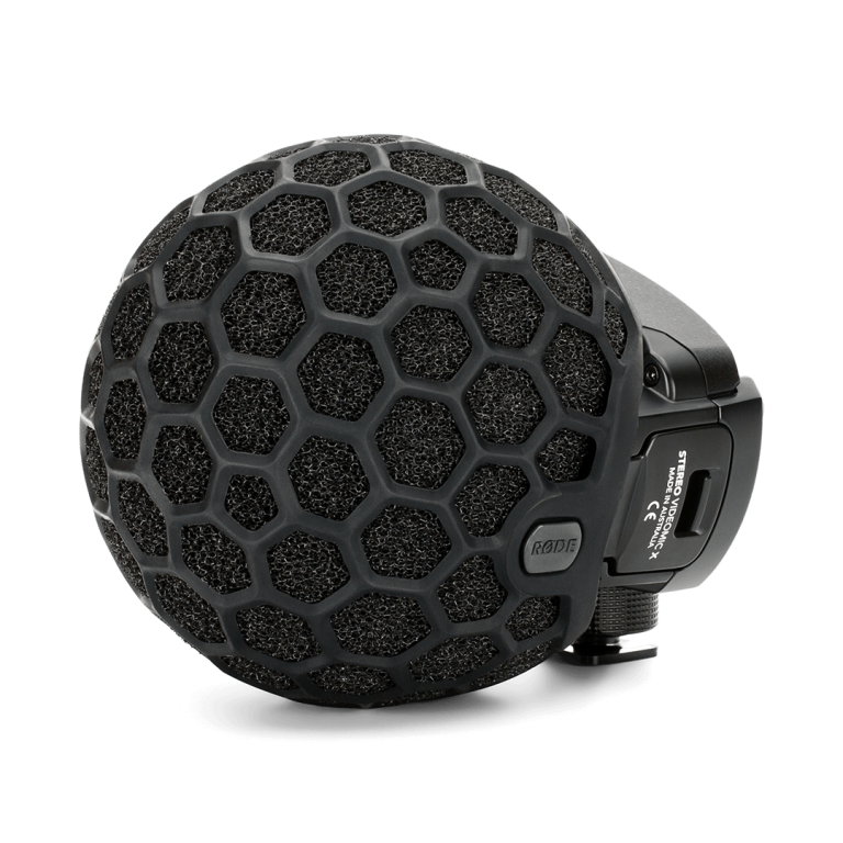 RØDE_Stereo_VideoMic_X_FRONT_WINDSHIELD_1080x1080