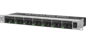 MEZCLADORA BEHRINGER MOD. MX882 V2