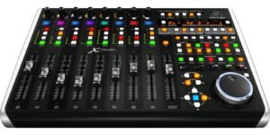 CONTROLADOR BEHRINGER MOD. X-TOUCH
