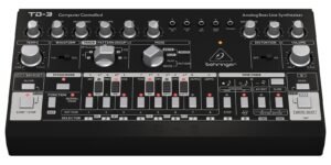 SINTETIZADOR BEHRINGER MOD. TD-3-BK