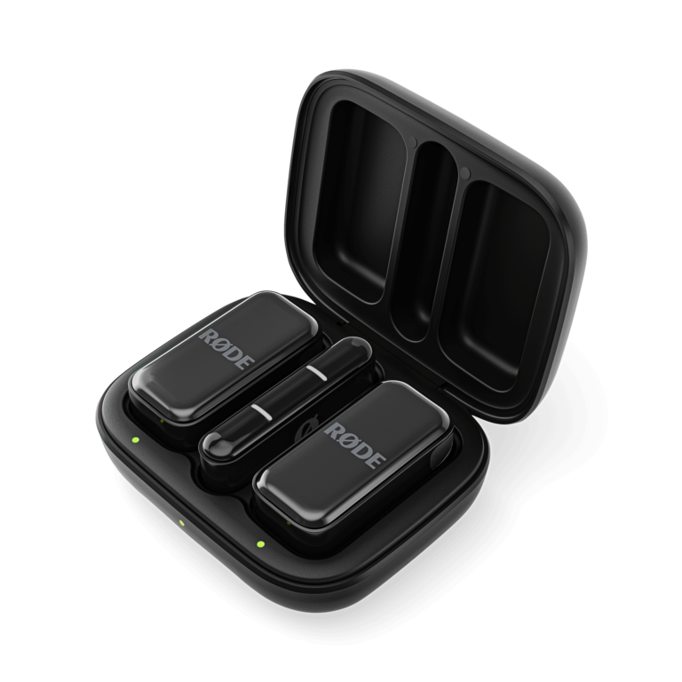 rode-wireless-micro-black-3Q-top-4000×4000-rgb-2000×2000-724898e