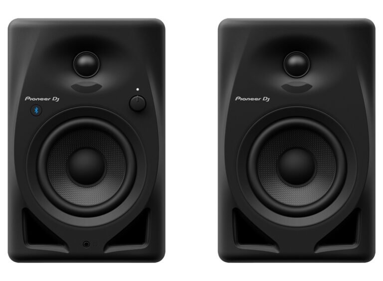 DM-40D-BT_cgi-1792×1316-pc_front_B