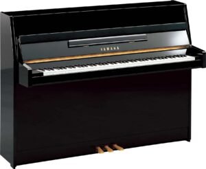 Piano vertical YAMAHA JU109